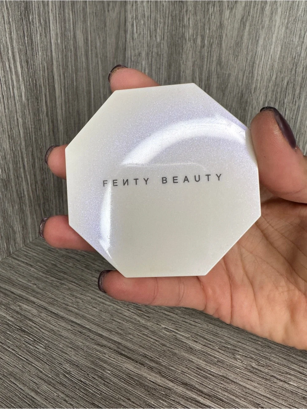 Fenty Beauty Killawatt Freestyle Highlighter- 05 Wattabrat